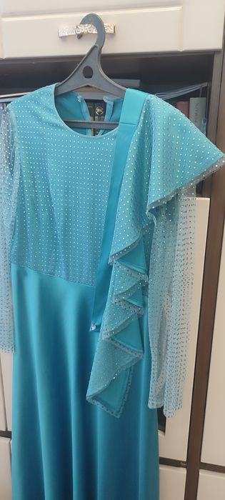 Продам платье вечернее