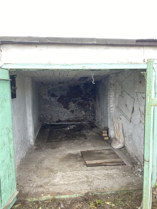 Продам гараж на 1 районе