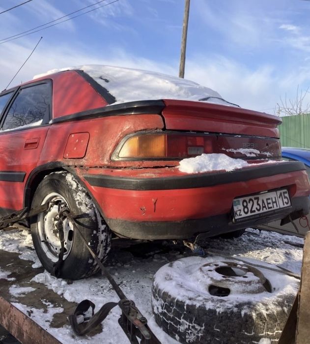 Продам мазду 323 в полный разбор