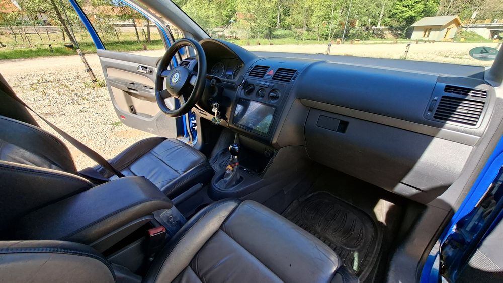 Vând Vw Touran, 2.0 tdi, 140 CP