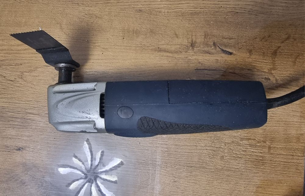 Мултфункционална машина Einhell 180w