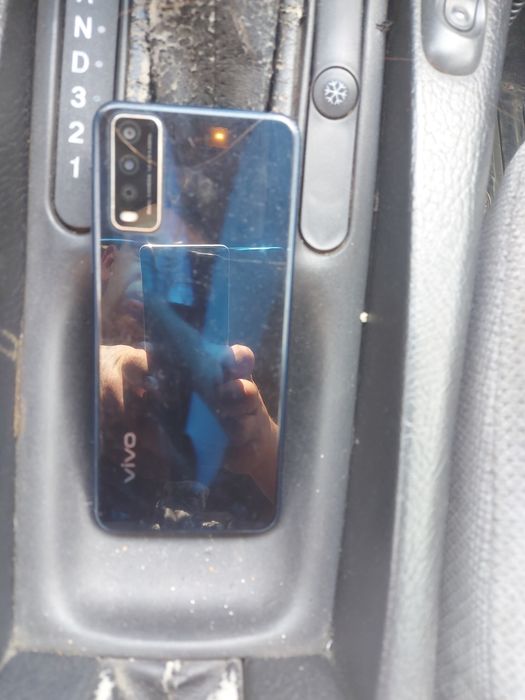 Продам б/у телефое vivo