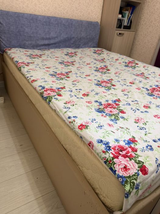 Продаётся  кровать
