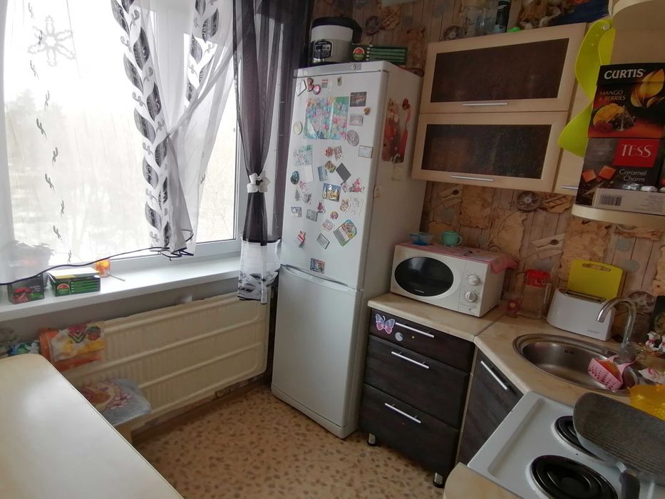 Продам 2 комнатную квартиру, район Айгуль.