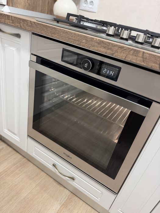 Set Whirlpool – cuptor electric și plită pe gaz