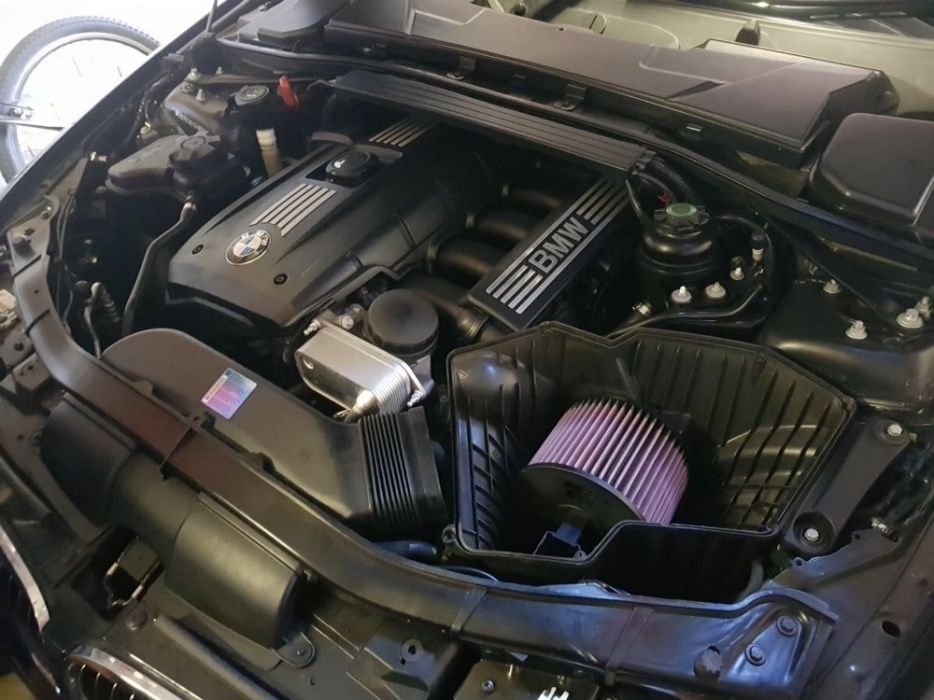 Спортен филтър БМВ Е90 325 и 91 328i E92 330и К и Н K&N интейк BMW X1