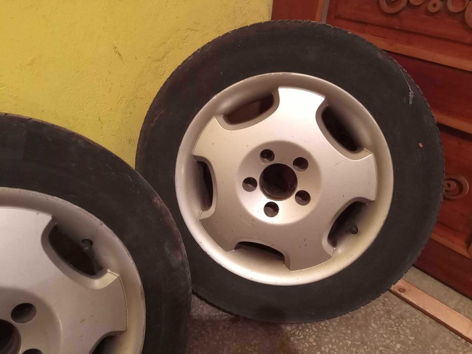 Продавам джанти с гуми за Mерцедес 15 цола. ET-35, 5x112, 7Jx15.