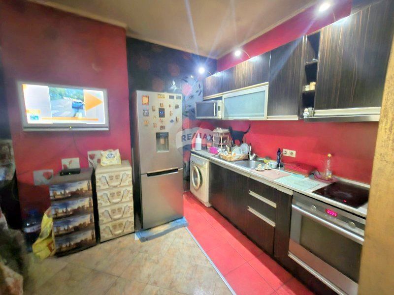 Продава се Двустаен апартамент в Варна, Христо Ботев - 43 кв.м за 1394 €/кв.м - Снимка #2