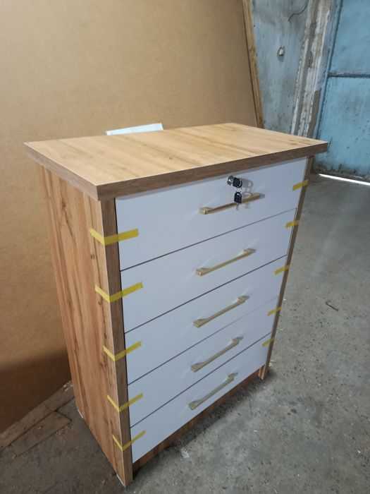 Komod kamod chestr komod dadtafka besplatna razmer vis114 sh85 gl45