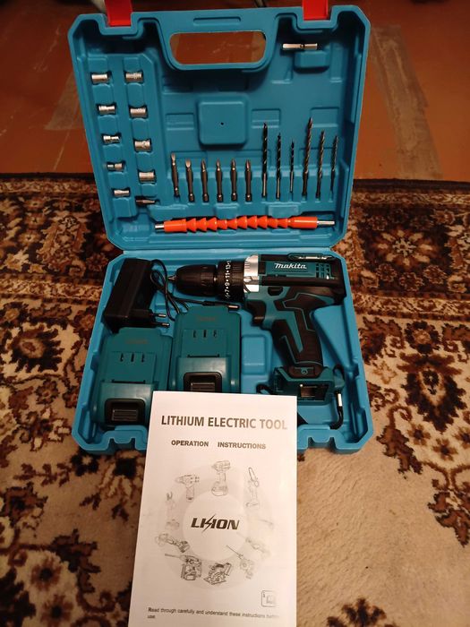 Продаётся шуруповерт  Новый