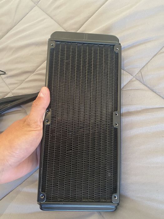 Cooler procesor Deepcool 240RGB