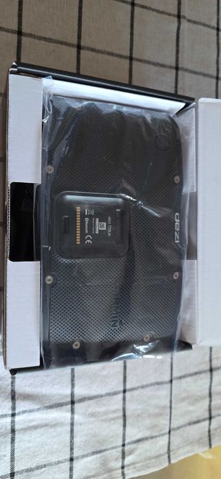 Навигация за камион Garmin Dezl 770 7 инча карти за цяла Европа и Турция пълен комплект