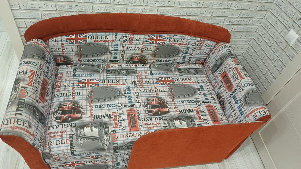 Детский диван продам