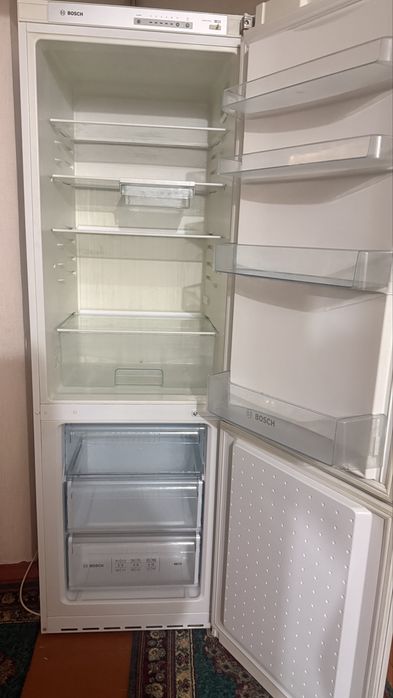 Холодильник Bosch