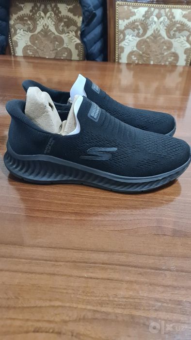 Skechers slip-ins