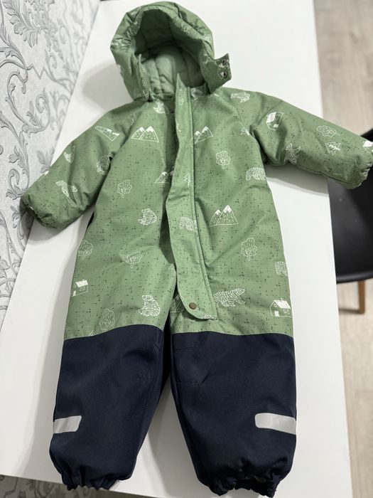 Зимний детский комбинезон