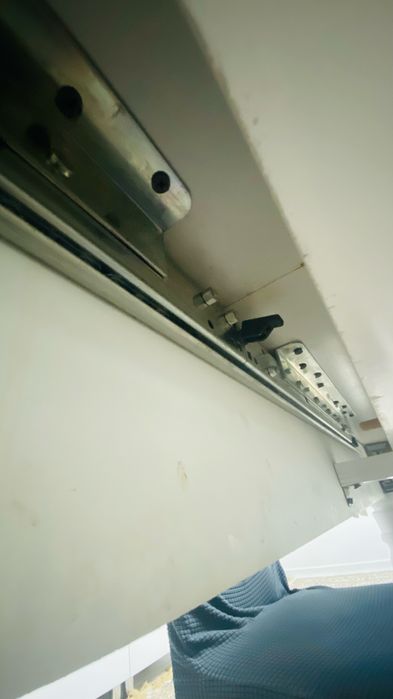 Стол со стульями