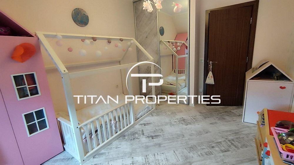 Продава се Тристаен апартамент в Бургас, Зорница - 98 кв.м за 3016 €/кв.м - Снимка #5