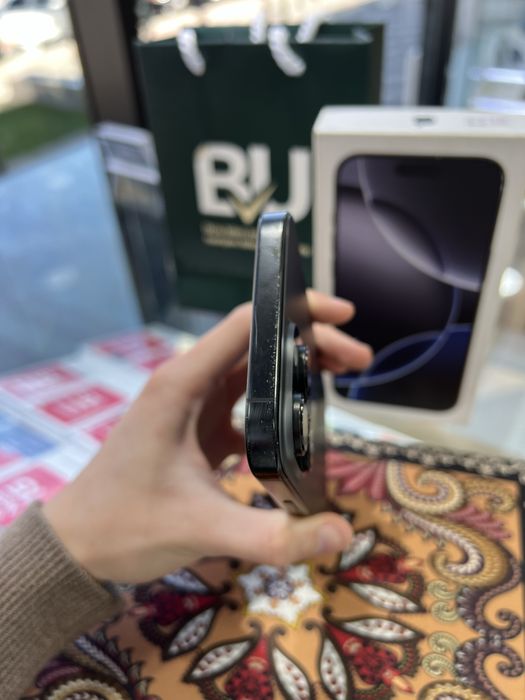 iphone 16 pro max black