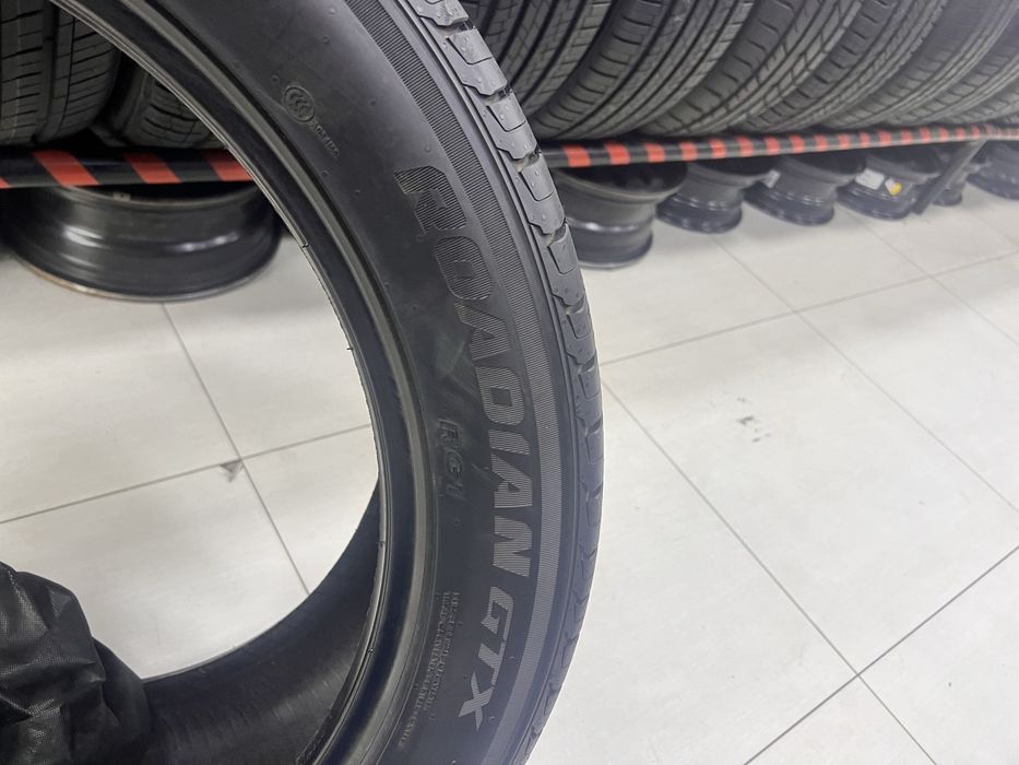 Nexen 275/45/21