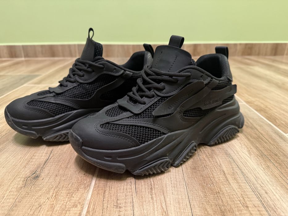 Steve Madden low POSSES