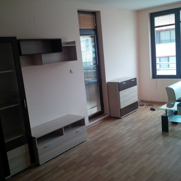 Дава се под наем Двустаен апартамент в София, Младост 3 - 67 кв.м за 648.21 € - Снимка #2