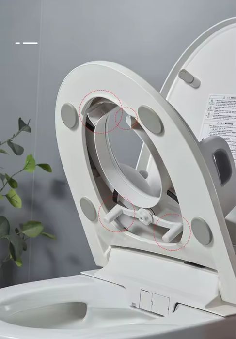 Детска седалка за тоалетна + подарък гърне