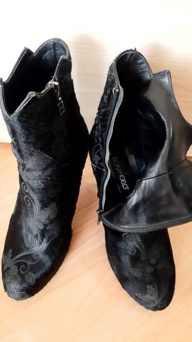 Продам демисезонные сапожки