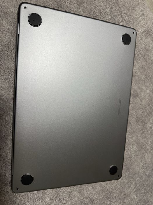 Продам MacBook Air