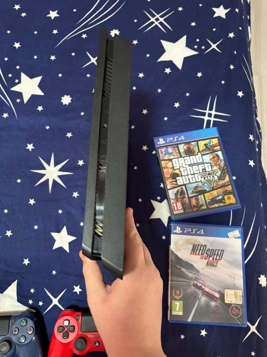 Vand ps4 slim 408 gb