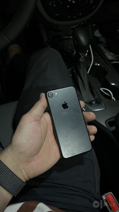 Iphone 7 sotiladi