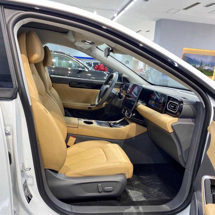 LEAPMOTOR C01 Comfort 525km Naqd va Nasiya savdo EVAZIGA