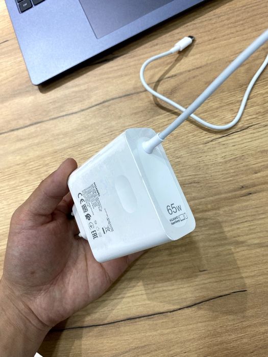 Ноутбук Huawei 2025