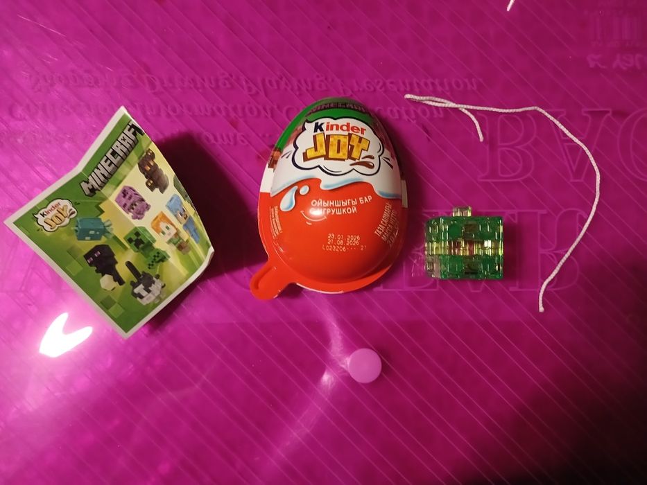 Продам фигурку из майнкрафта