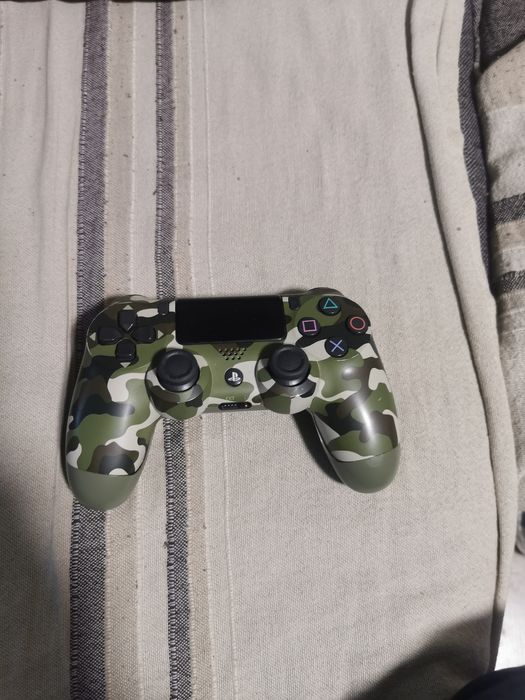 vand Controller Maneta PS4 Grey Camouflage