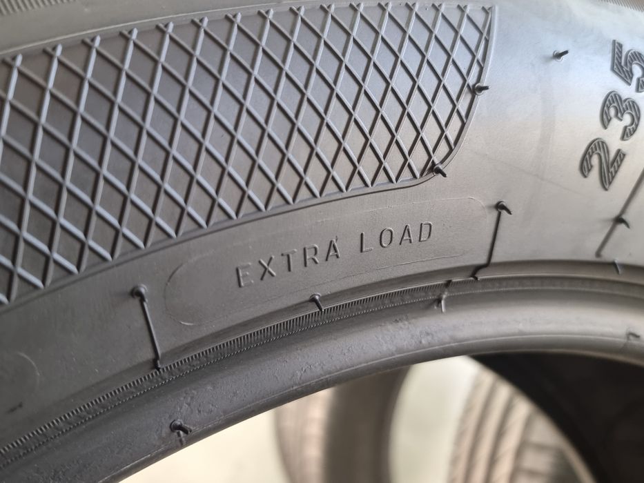 "Dot 22/23" 235/55/19 Kleber 4Броя: 230€ 6.3мм