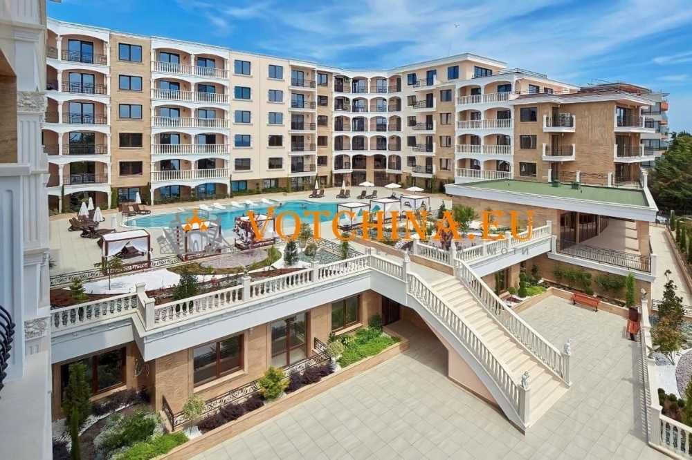 Студио в луксозен затворен комплекс в град Несебър.