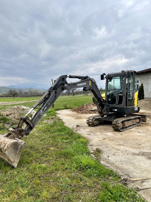 Execut lucrări/Miniexcavator 3.5t /Transport Agregate/Dumper/Cilindru
