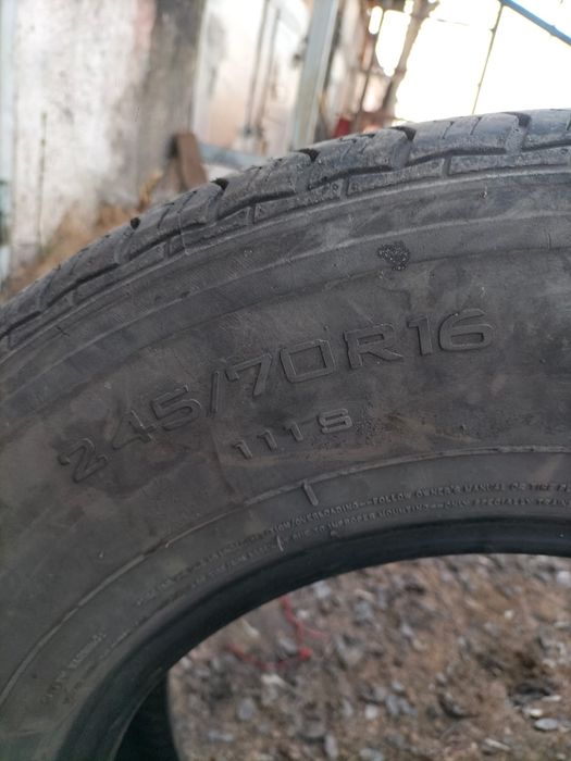 Продам резину r16  245 ,70