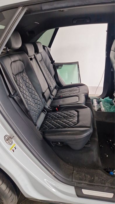 Audi Q8 286 k.c. на части!