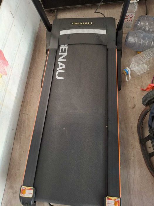 беговая дорожка GENAU