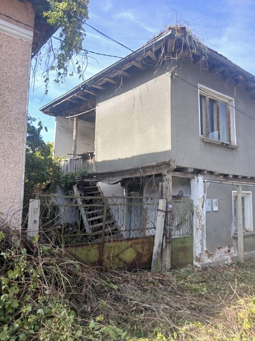 Продава се Къща в с. Микре, Област Ловеч - 167 кв.м за 96 €/кв.м - Снимка #3
