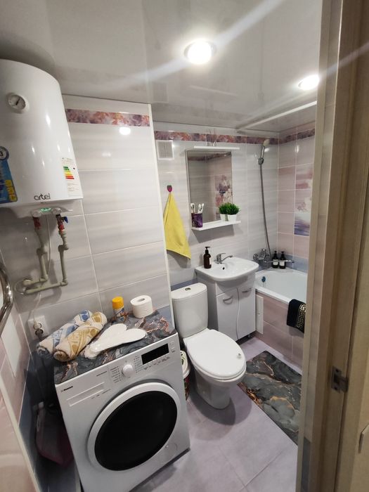 Сдаётся 1 ком.квартира в 9мкр.