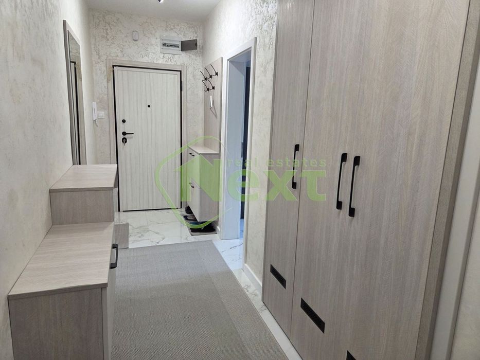 Дава се под наем Тристаен апартамент в София, Изток - 100 кв.м за 997.05 € - Снимка #4