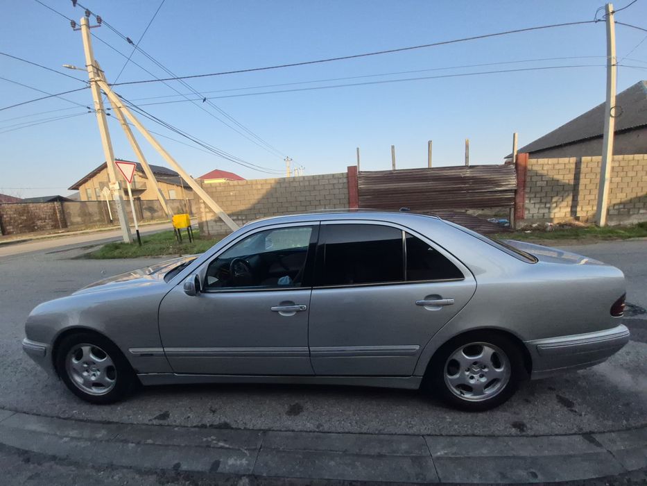 Мерседес w210  е280