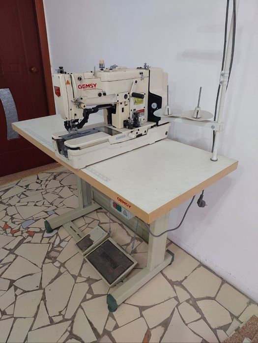 Петельный машина