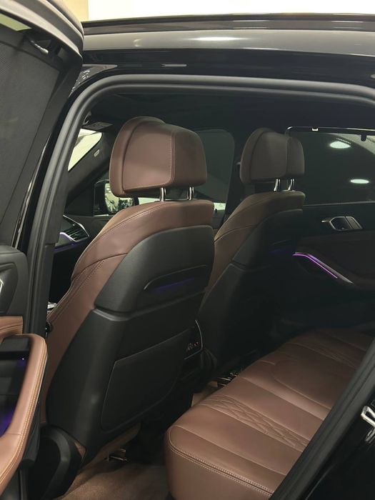 Bmw X6 40i 2022 yil avtomoshinasi