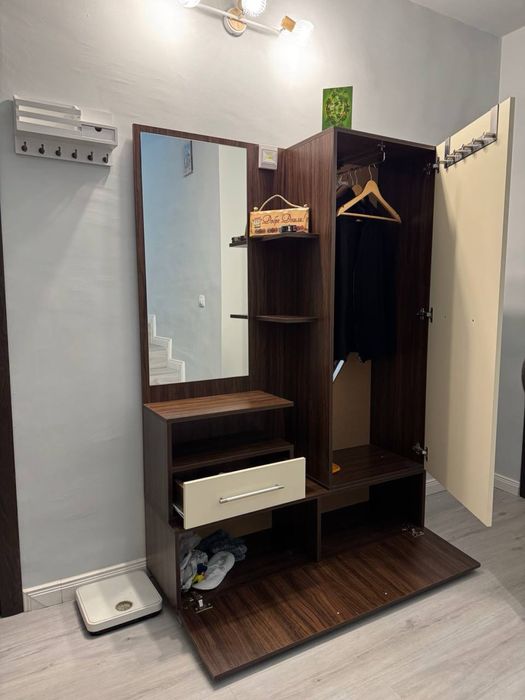 Портманто за антре/коридор