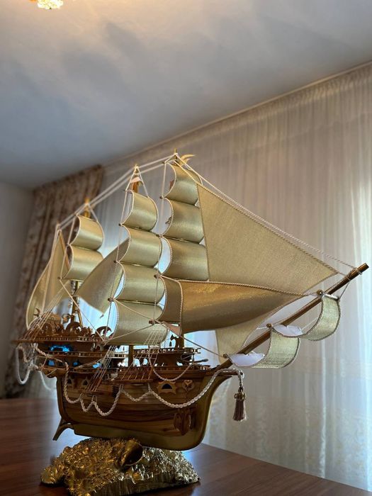 Деревянный Корабль