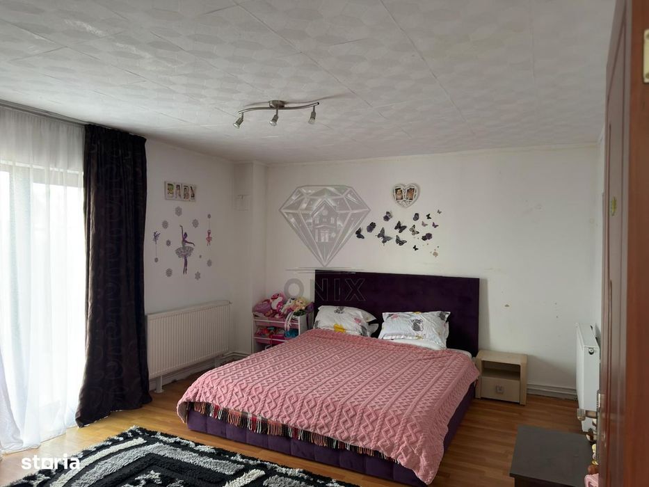 Casa  Strejnicu  5 Camere